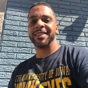 Meet your Posher, Derek